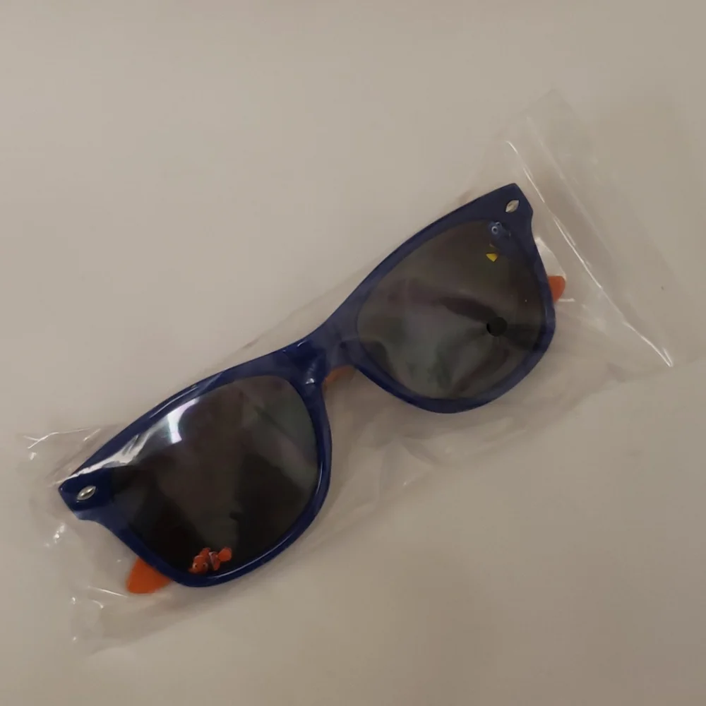 Disney Finding Dory Nemo Wayfarer Sunglasses Childrens Blue Orange Kids OS